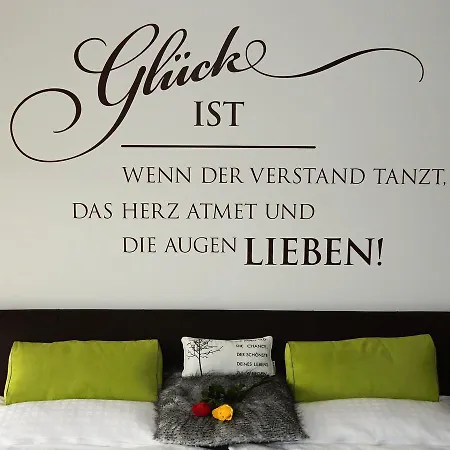 아파트 W-e-i-t-b-l-i-c-k-entspannen-wohlfuehlen-aktiv-erholen